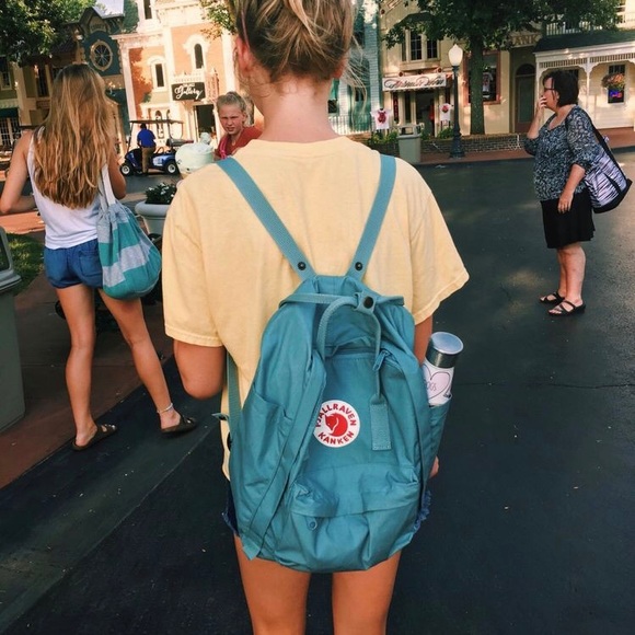 Meet your Posher, Kaitlyn - Picture 1 of 1